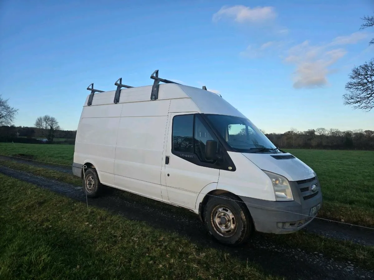 Ford Transit - Image 2