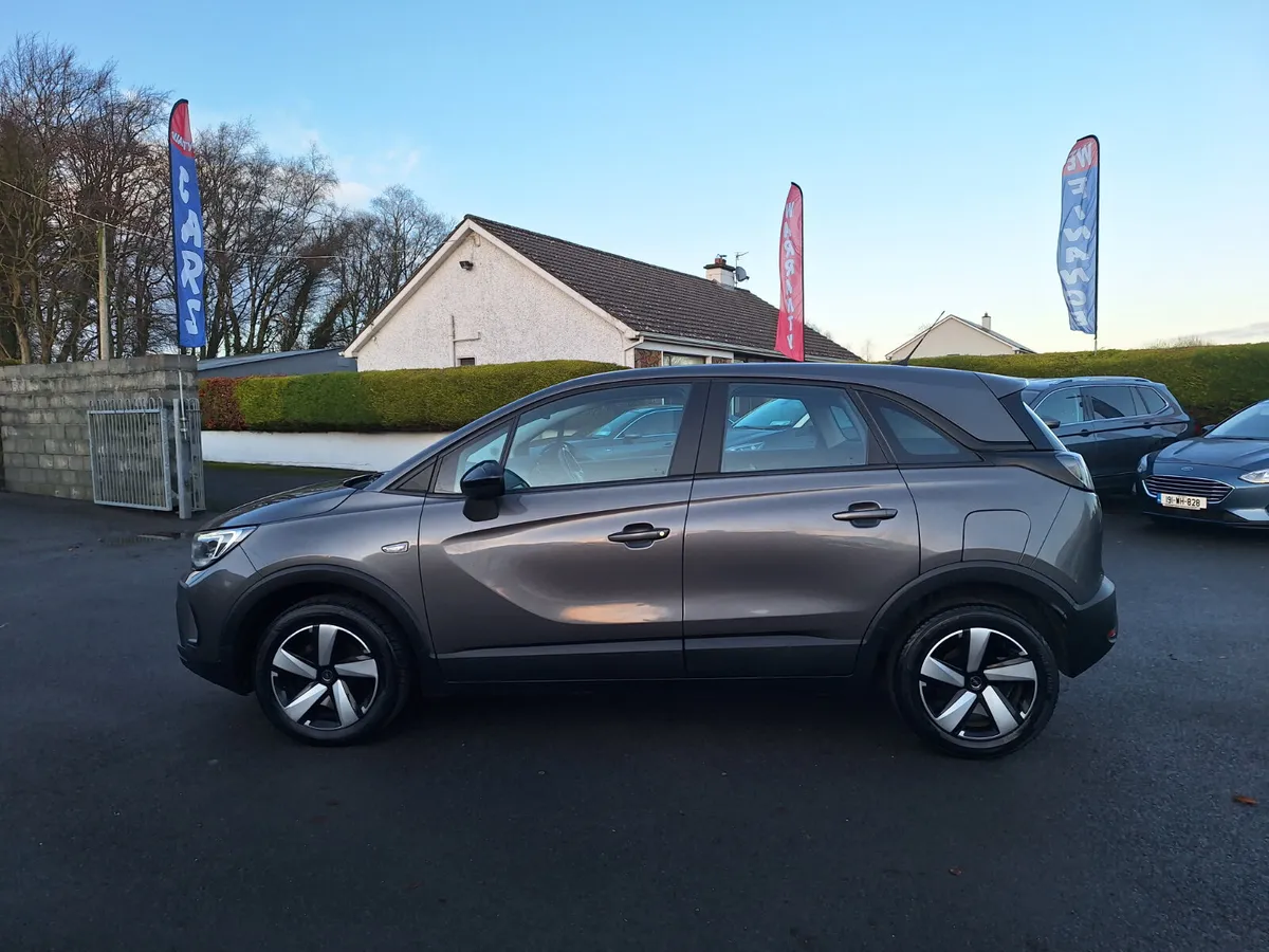 Opel Crossland 1.5 Diesel *Immaculate/App Connect - Image 4