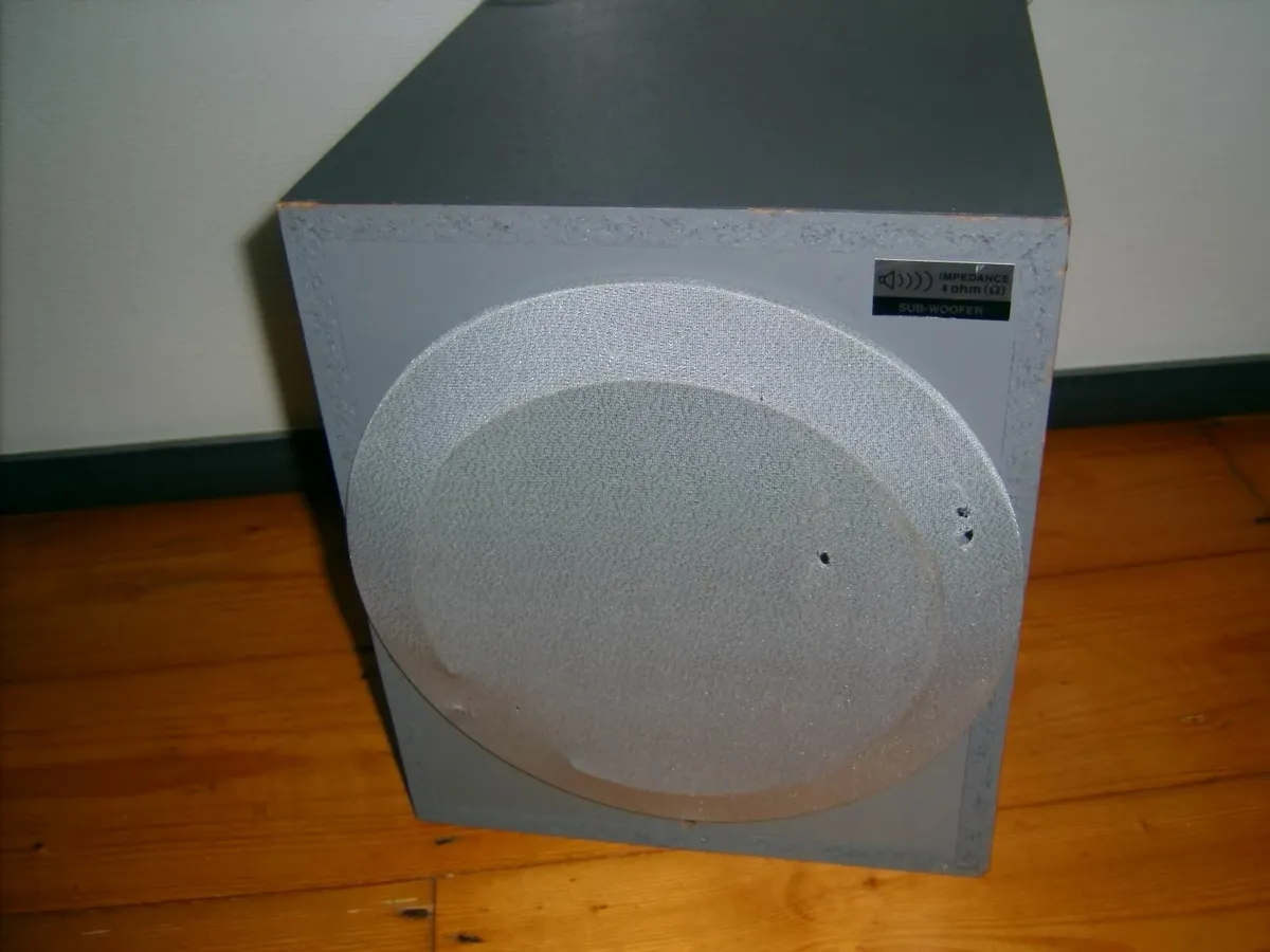 speakers sub - Image 1