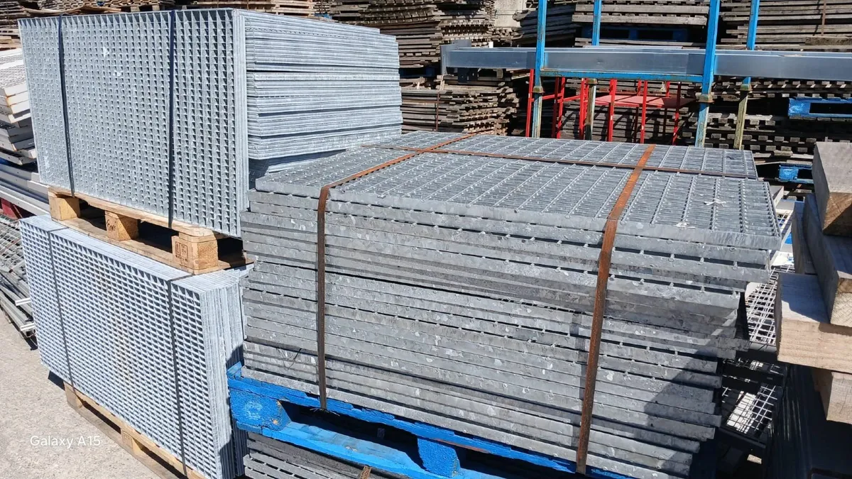 Galvanised Steel Walkway Flow Forge Grate Panels - Image 3