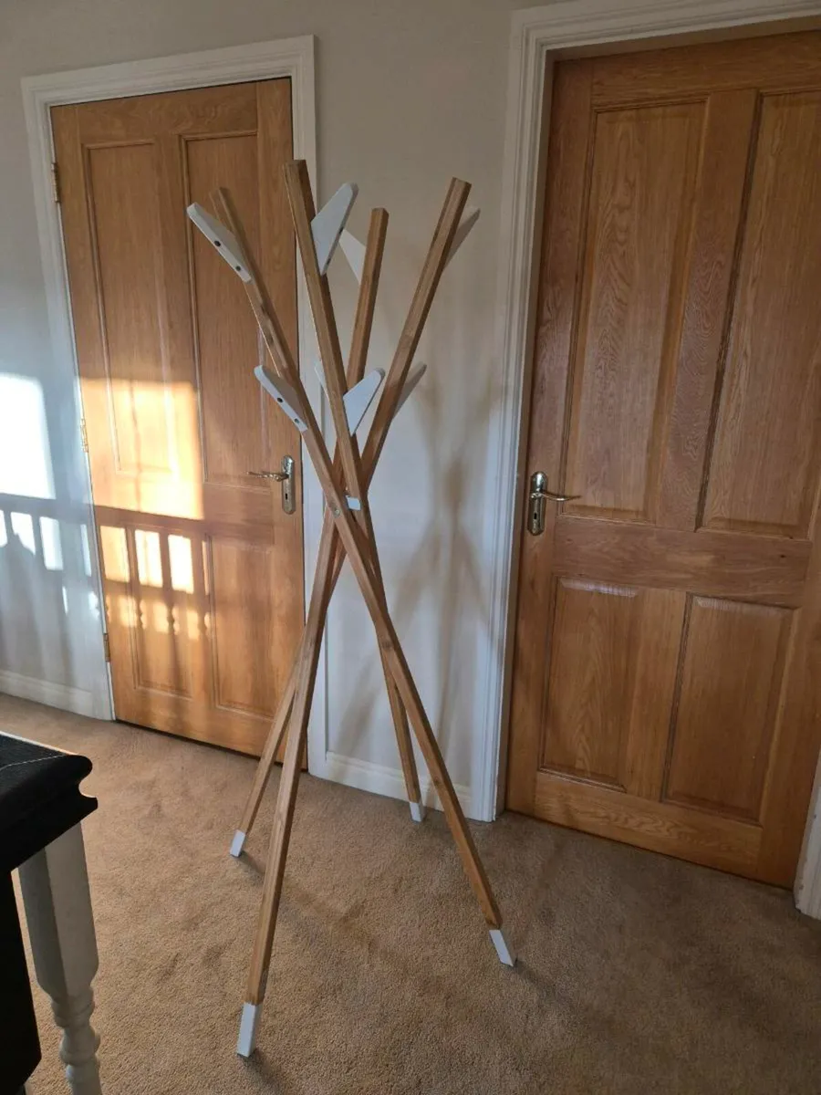 Coat Hanger - Image 2