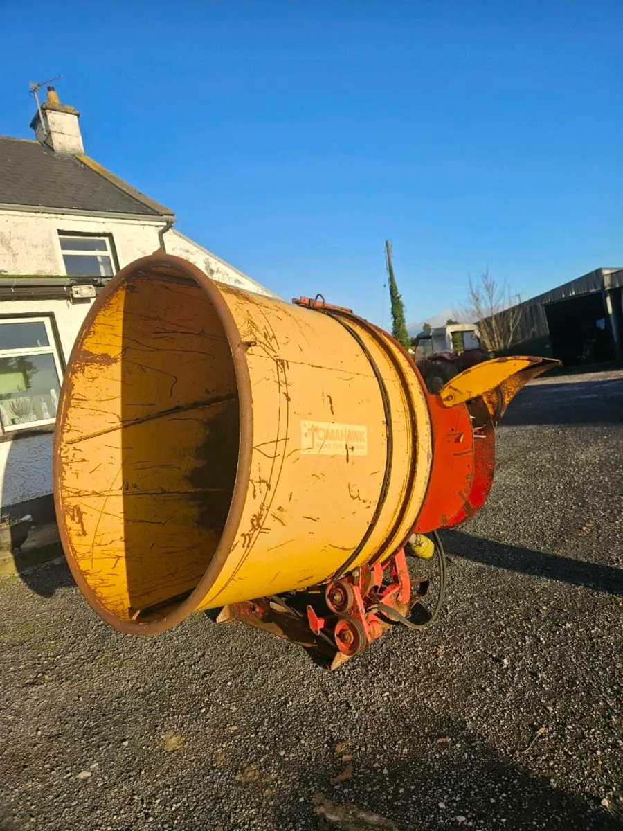 Teagle 4040 straw/silage chopper - Image 2