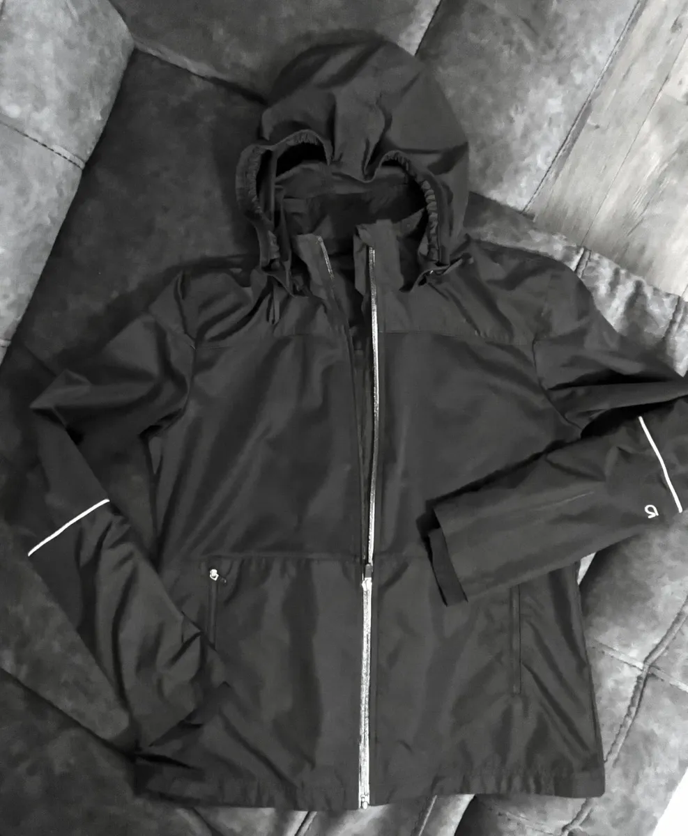 GAP rain coat jacket reflective - Image 4