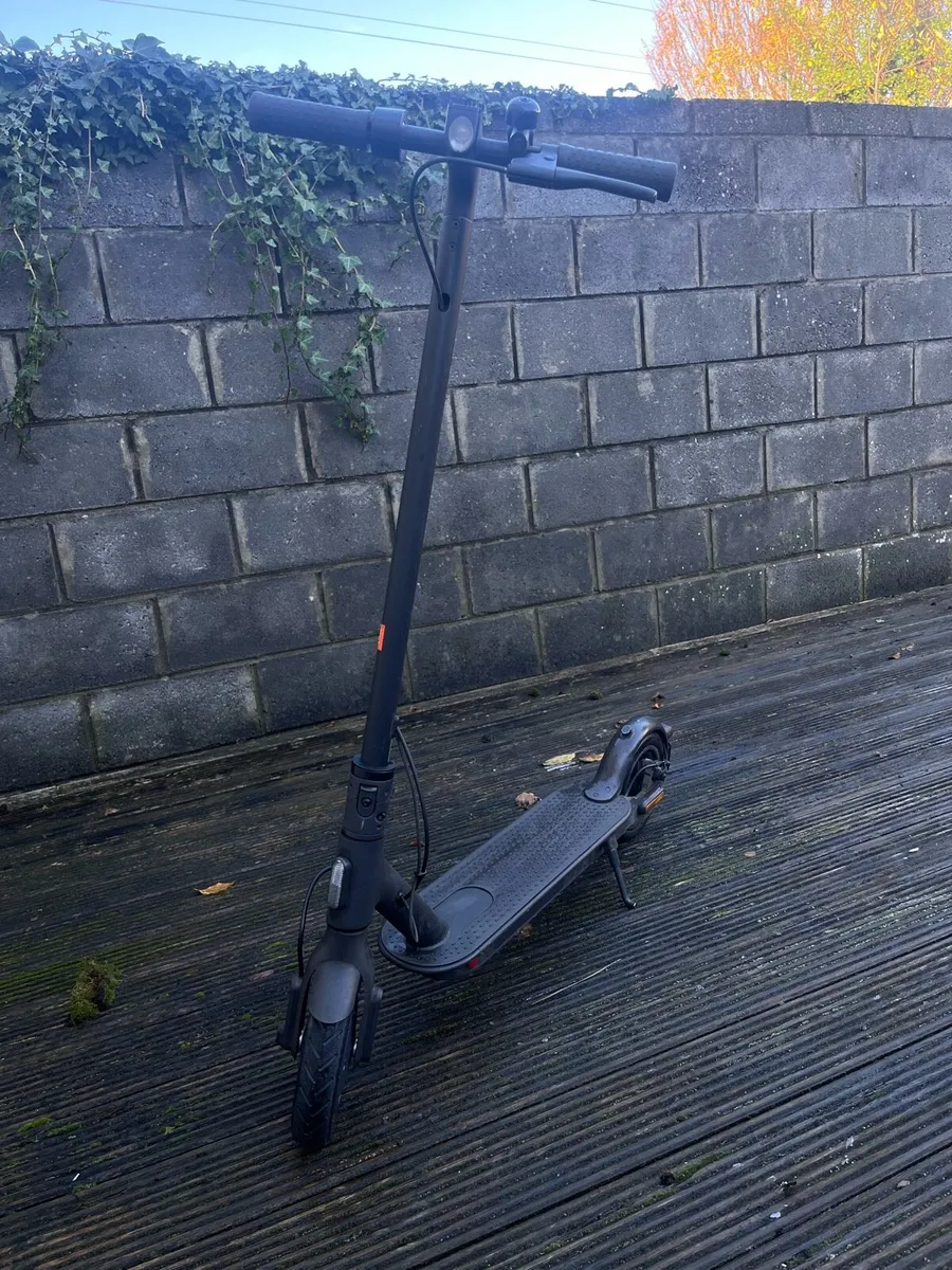 Electric scooter - Image 1