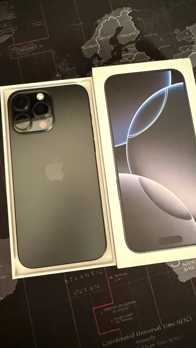 Iphone 16 pro max 512GB  Titanium Black SimFree - Image 4
