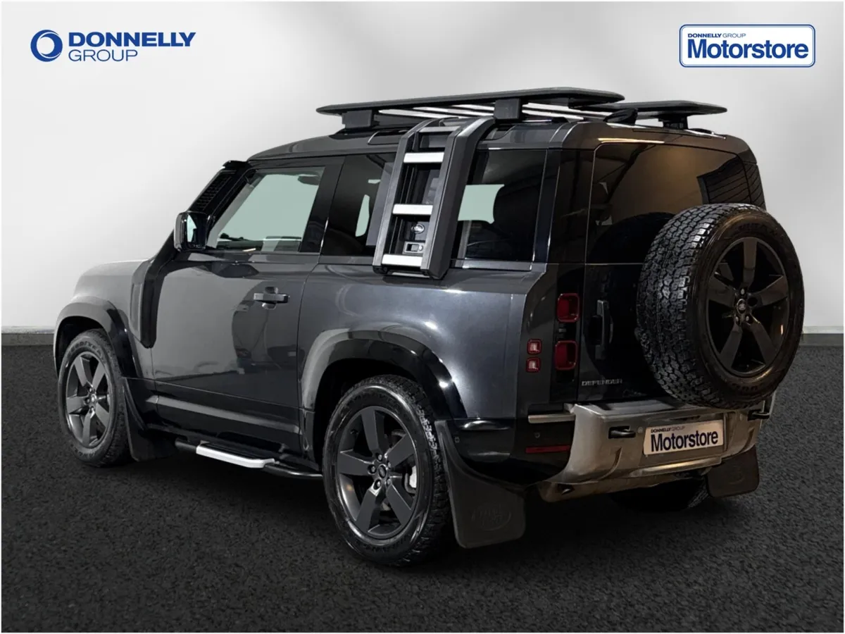 Land Rover Defender Estate S - Image 2