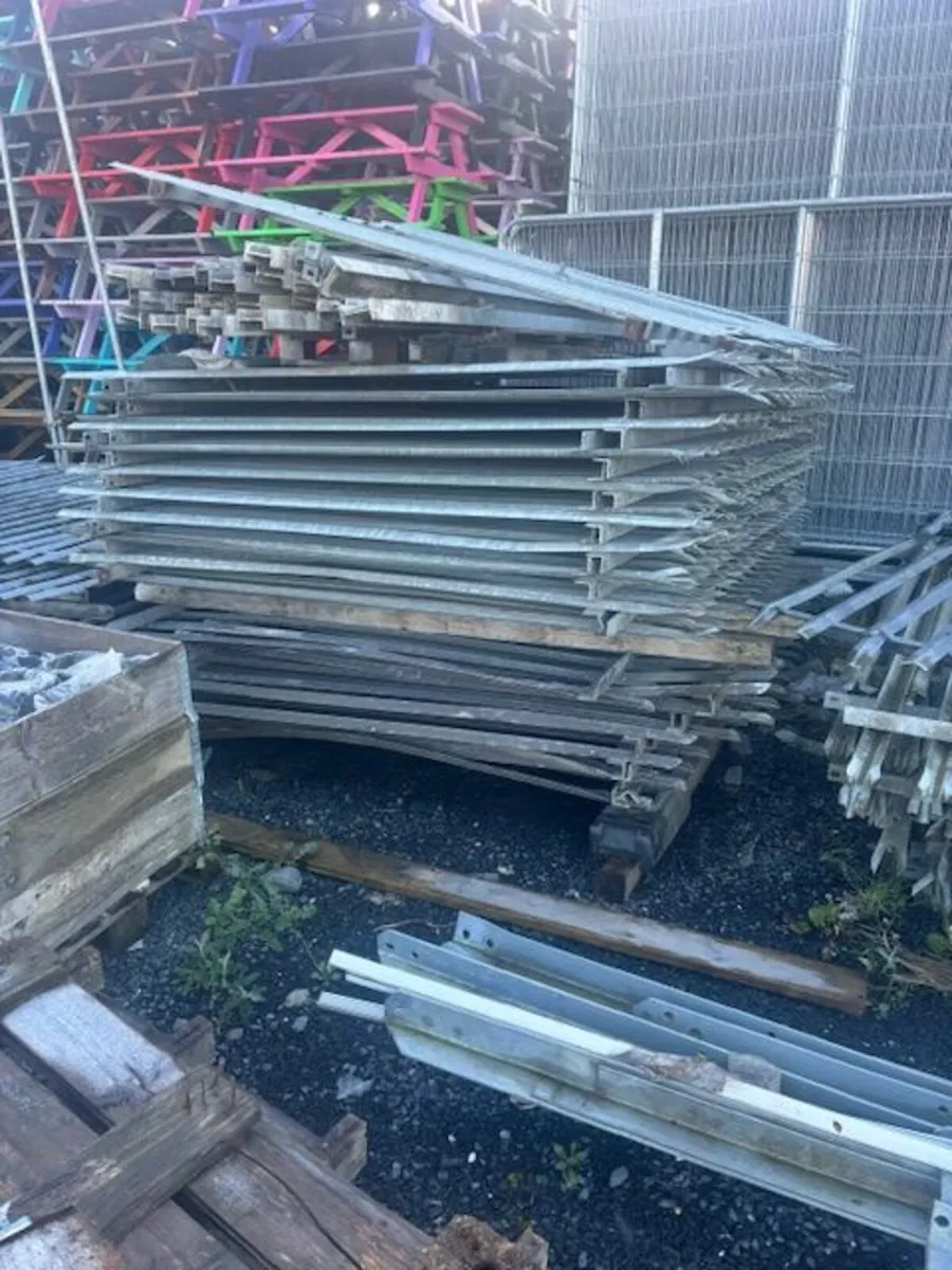 Pallaside Fencing - Image 4