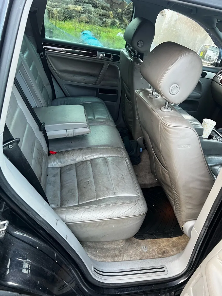 Touareg Crew Cab - Image 3