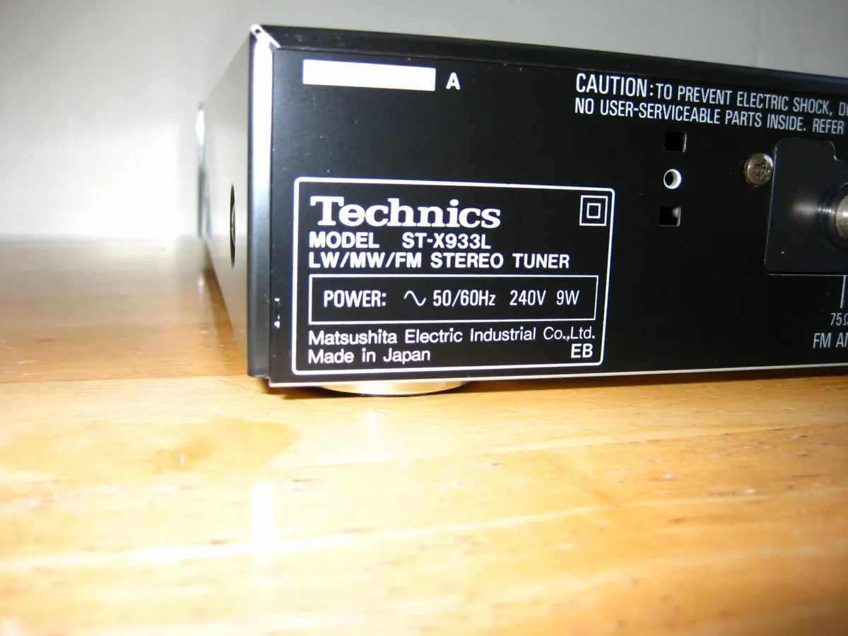Technics ST-X933L Stereo Radio Tuner - Japan. - Image 4