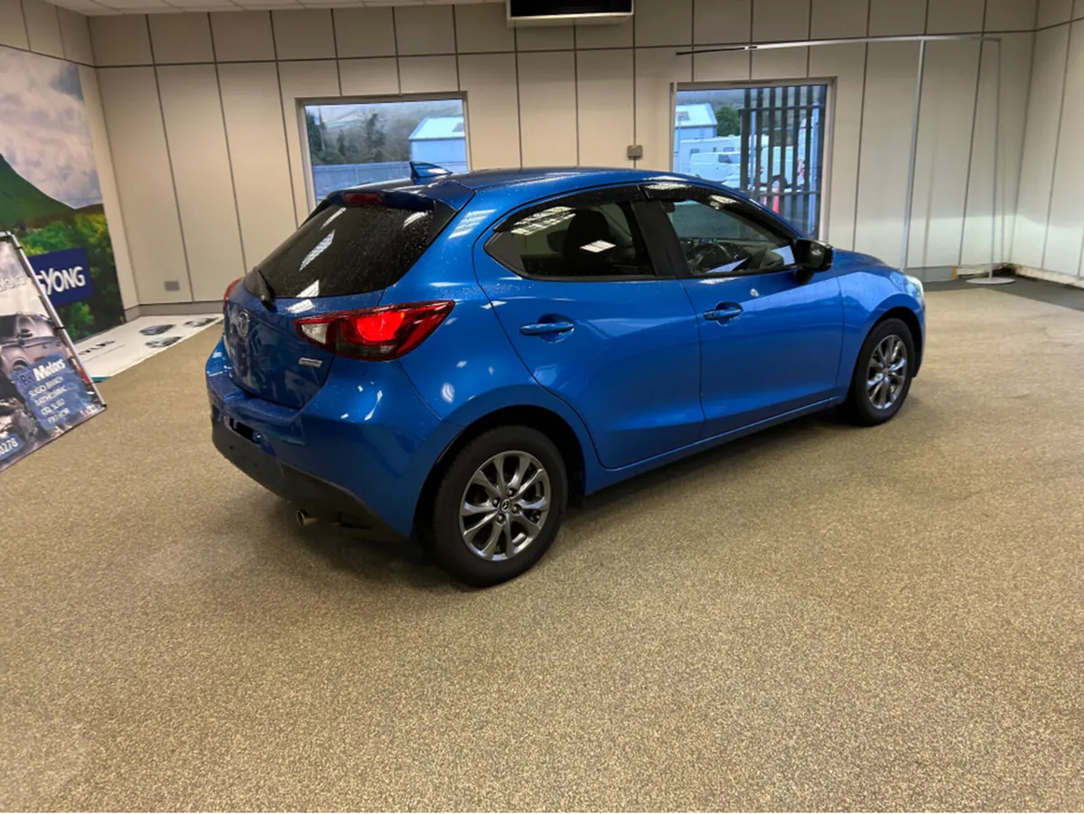 Mazda Demio 2017 - Image 4