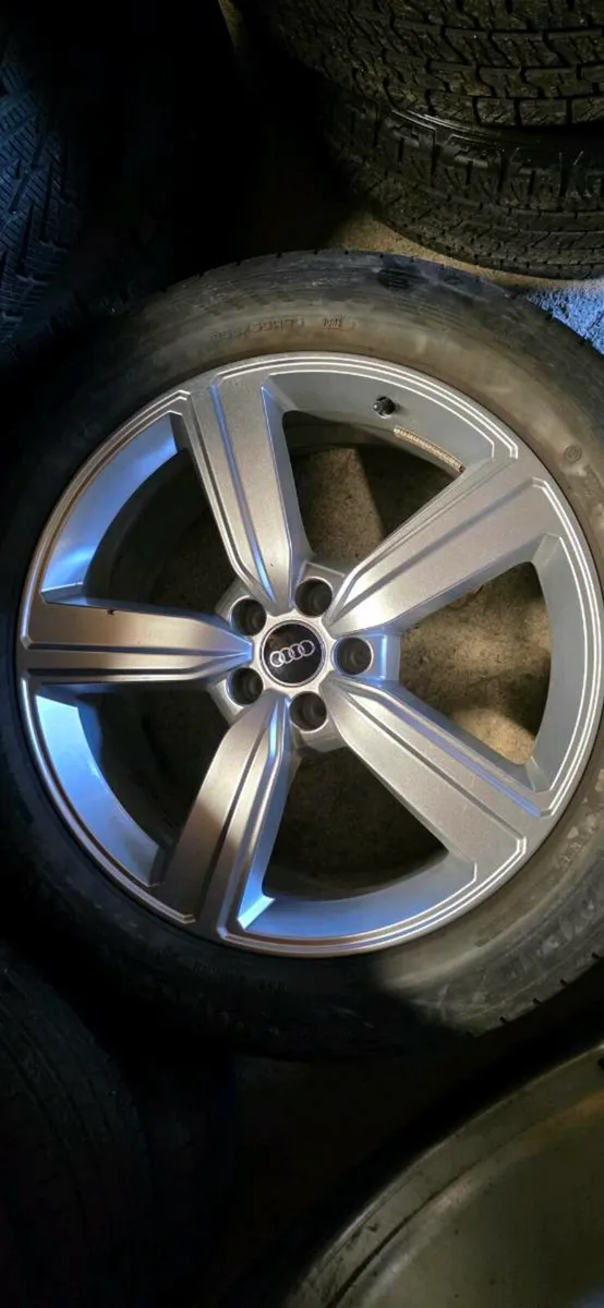 Genuine 20" Audi alloys - Image 2