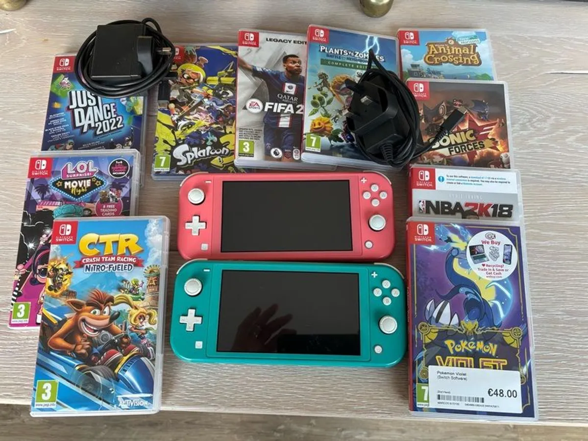 2 Nintendo Switch Lite - Image 1