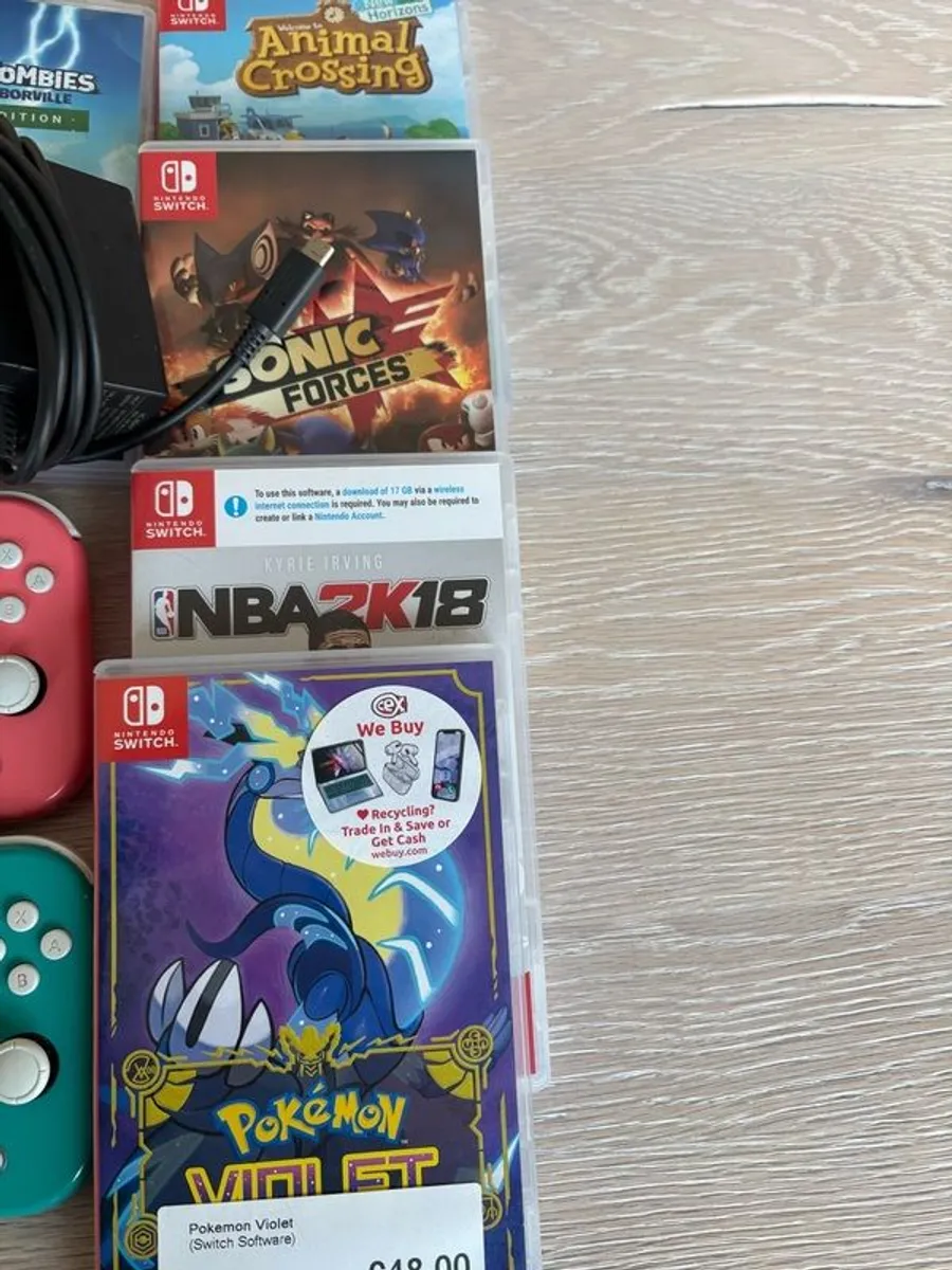 2 Nintendo Switch Lite - Image 2