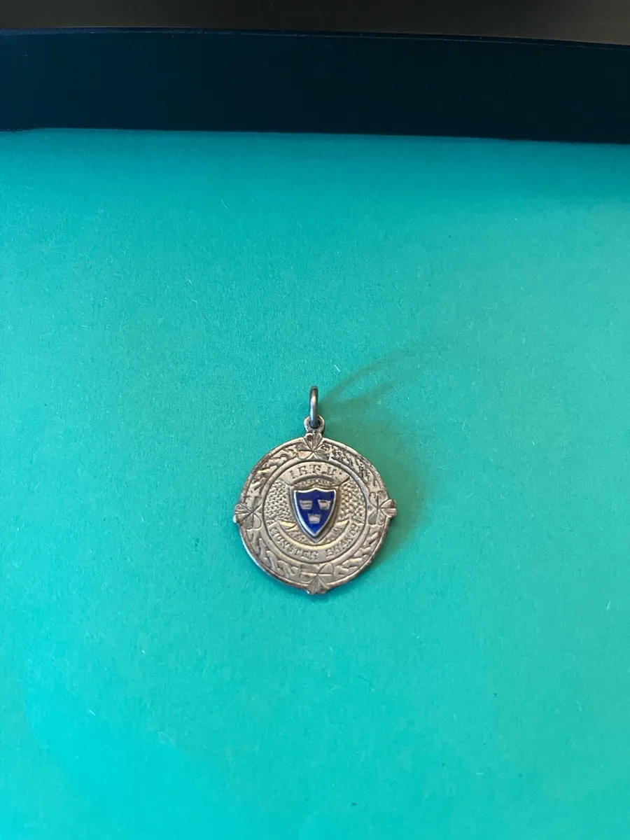 1953 I.R.F.U Munster Senior Schools Cup Medal - Image 1