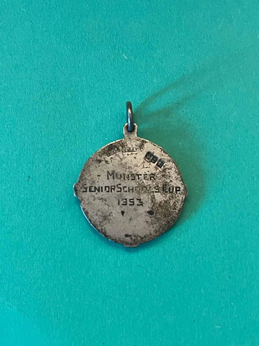 1953 I.R.F.U Munster Senior Schools Cup Medal - Image 3