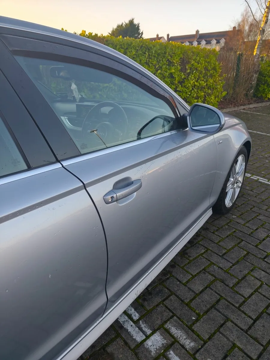 Audi A6 S-Line 2015 - Image 2