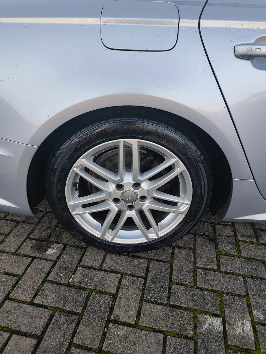 Audi A6 S-Line 2015 - Image 4