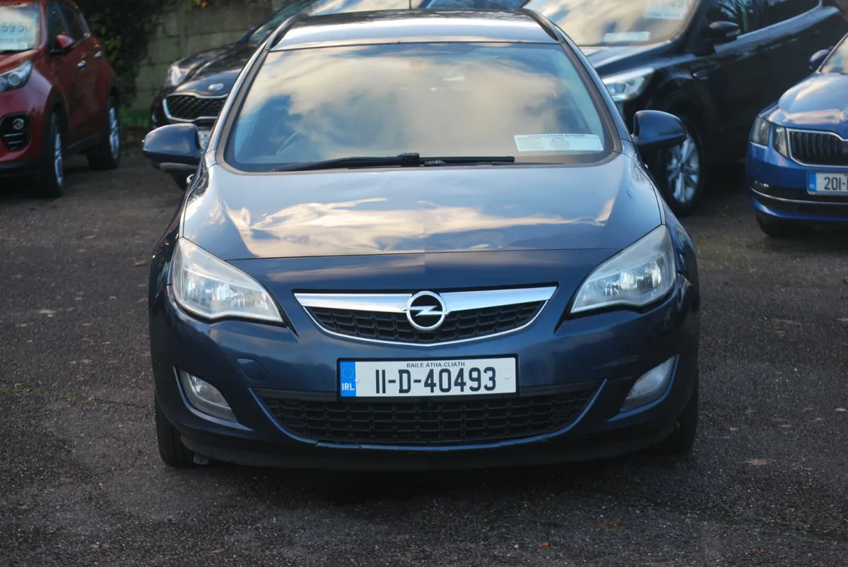 Opel Astra 2011 1.3 CDTI - Image 2