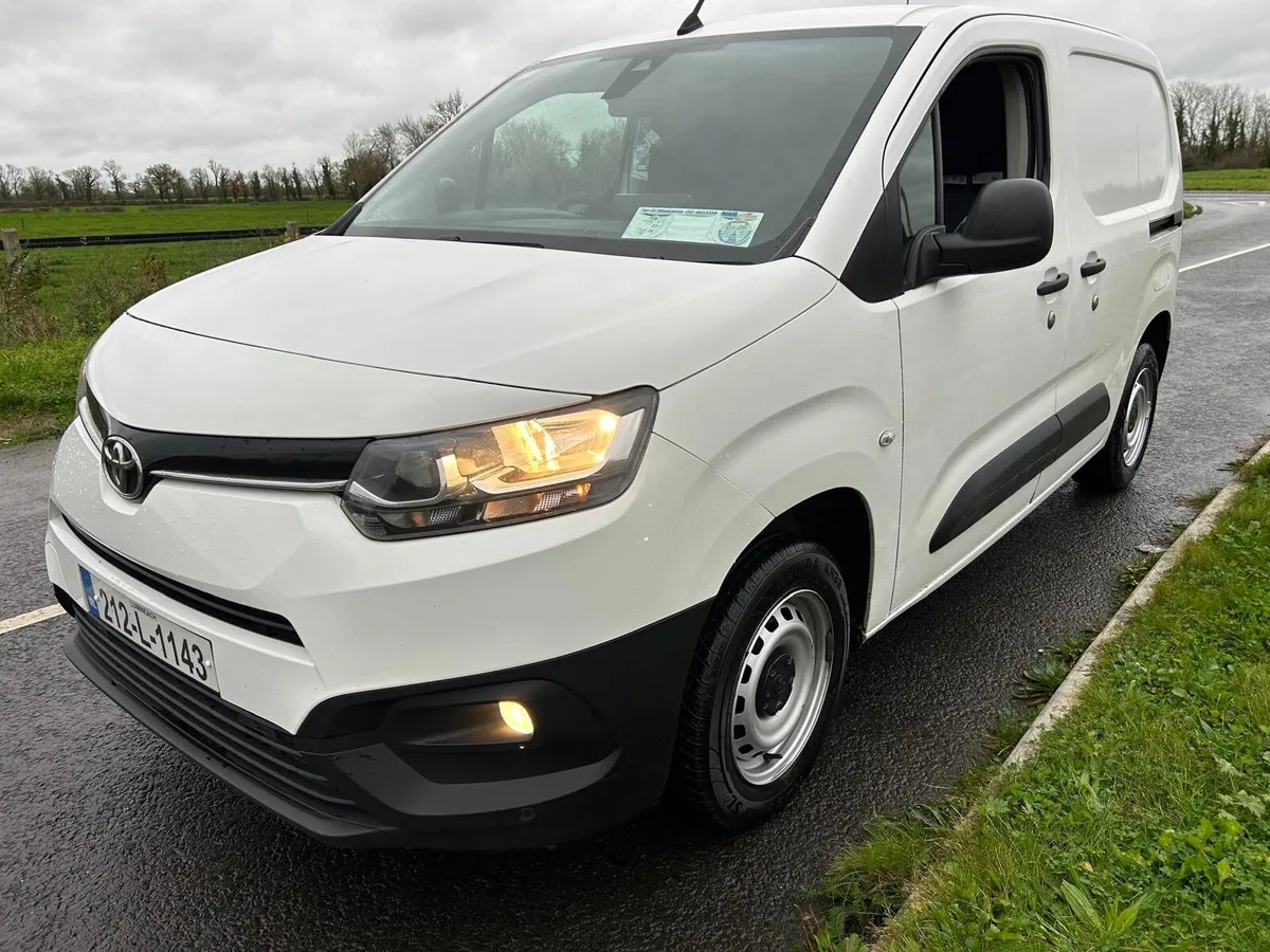 Toyota Proace City 1.5dci  2021 - Image 1