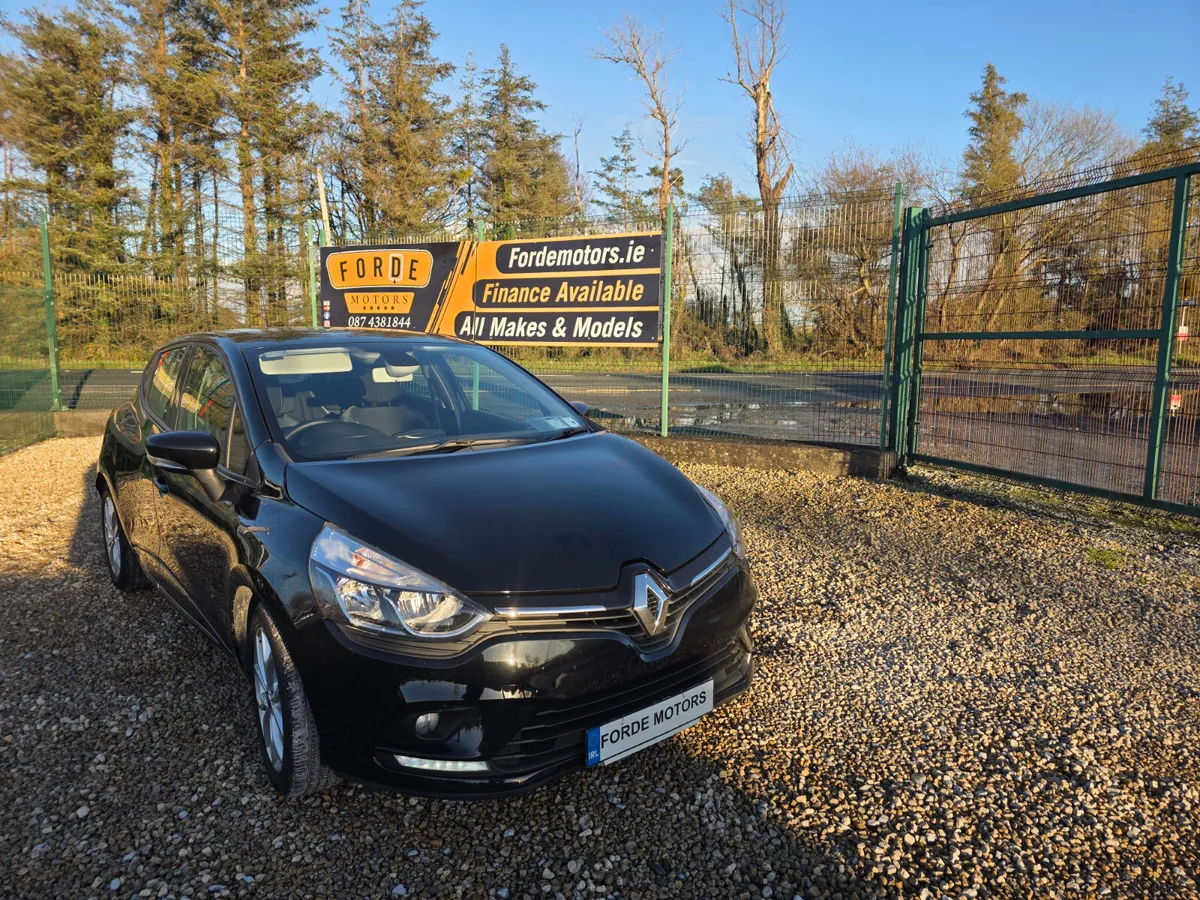 Renault Clio 2017 - Image 1
