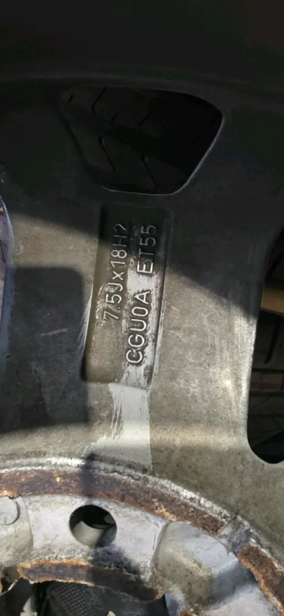 Genuine Ford Range 18" alloys - Image 4