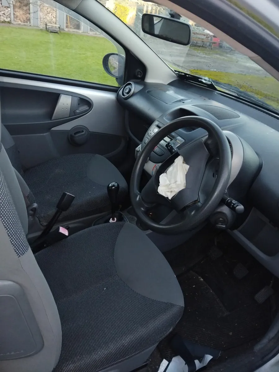 Peugeot 107 2006 - Image 4