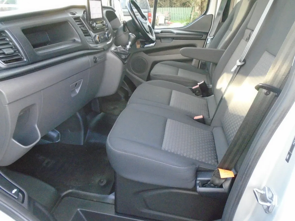 2022 Ford Transit Custom TREND LWB 130HP. - Image 4