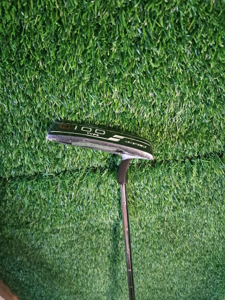 Brand new putter - Image 2