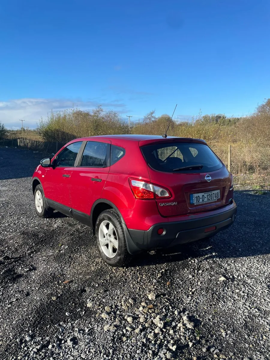 Nissan Qashqai 2010 - Image 4
