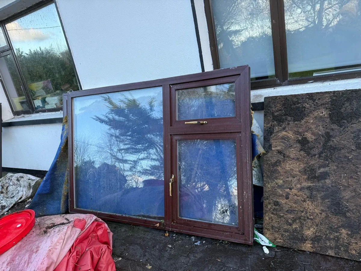 Windows for Free pick up only - Image 2