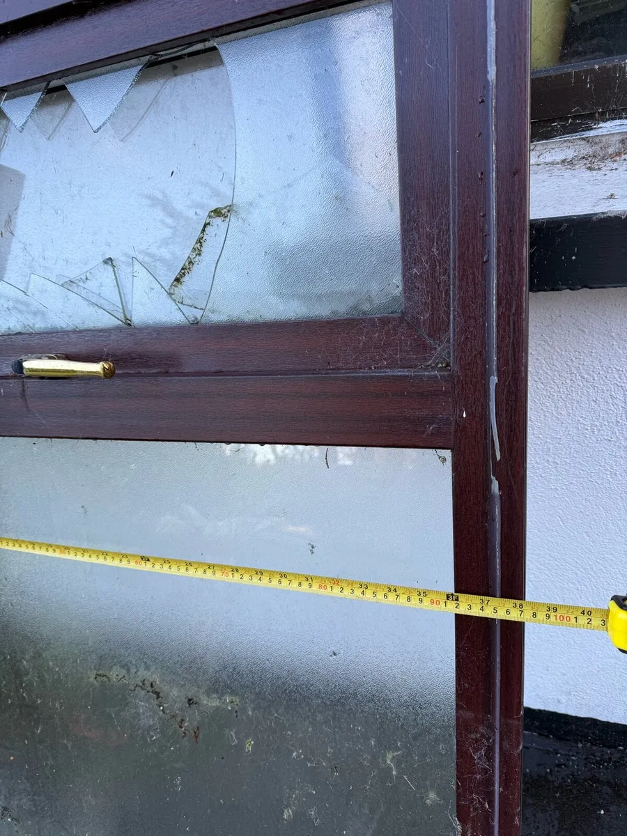 Windows for Free pick up only - Image 3