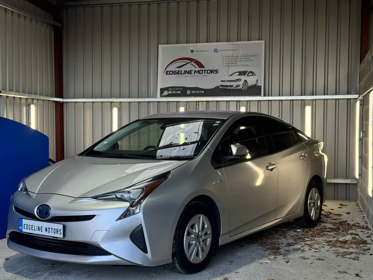 182 Toyota Prius perfect condition - Image 2