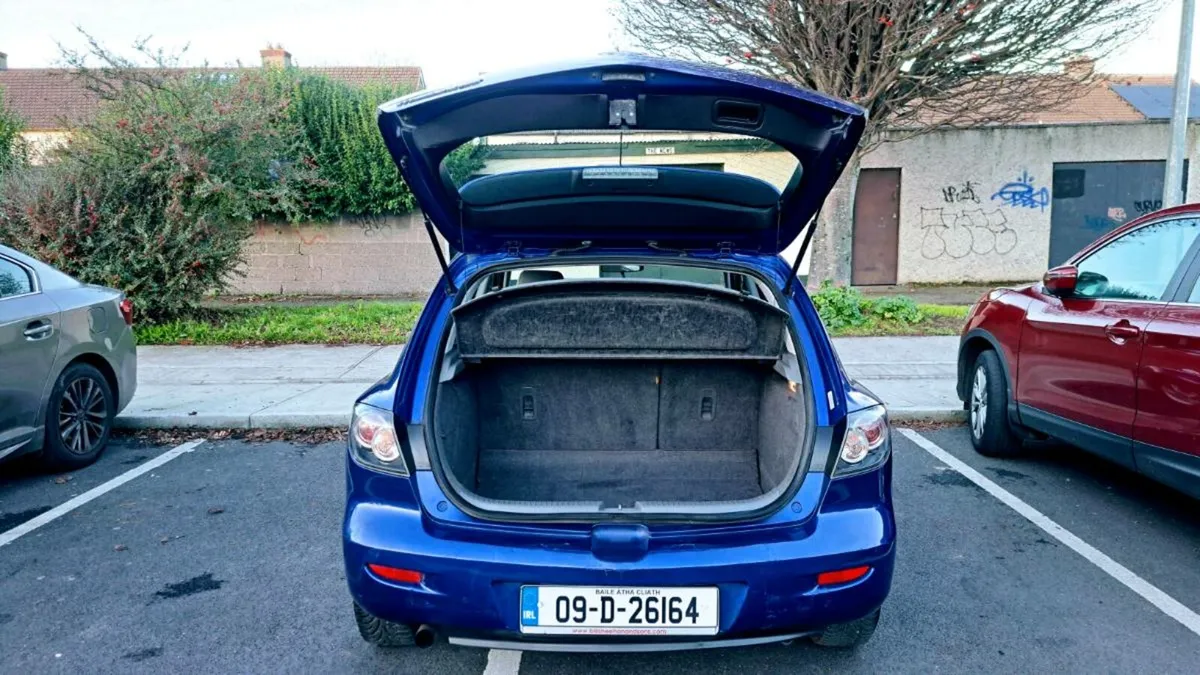 Mazda 3 1.3 petrol New nct low milage - Image 3