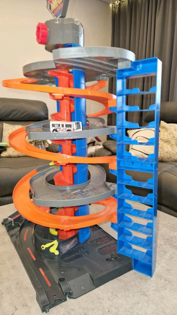 Hot Wheels station - Image 4