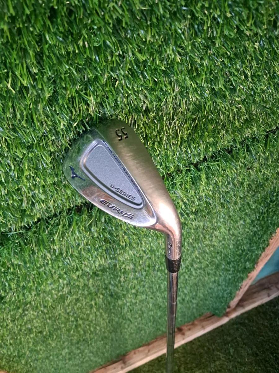 Japanese Mizuno 55 degree wedge - Image 1