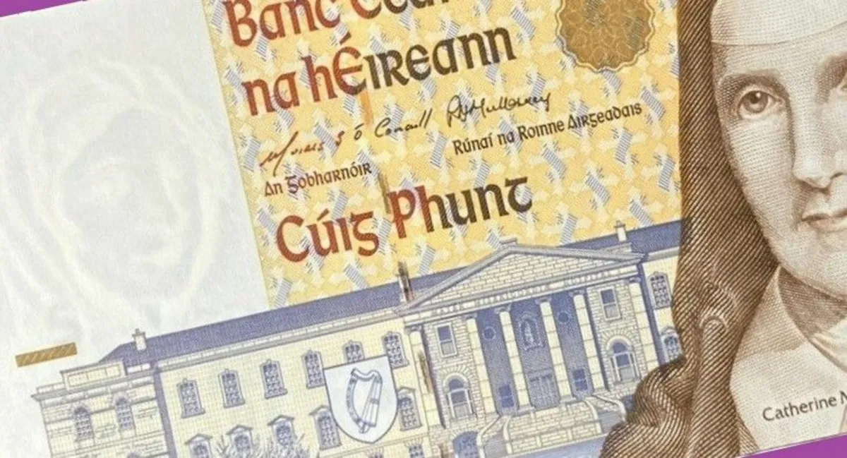 Uncirculated, Cuig Phunt, Free Post - Image 2