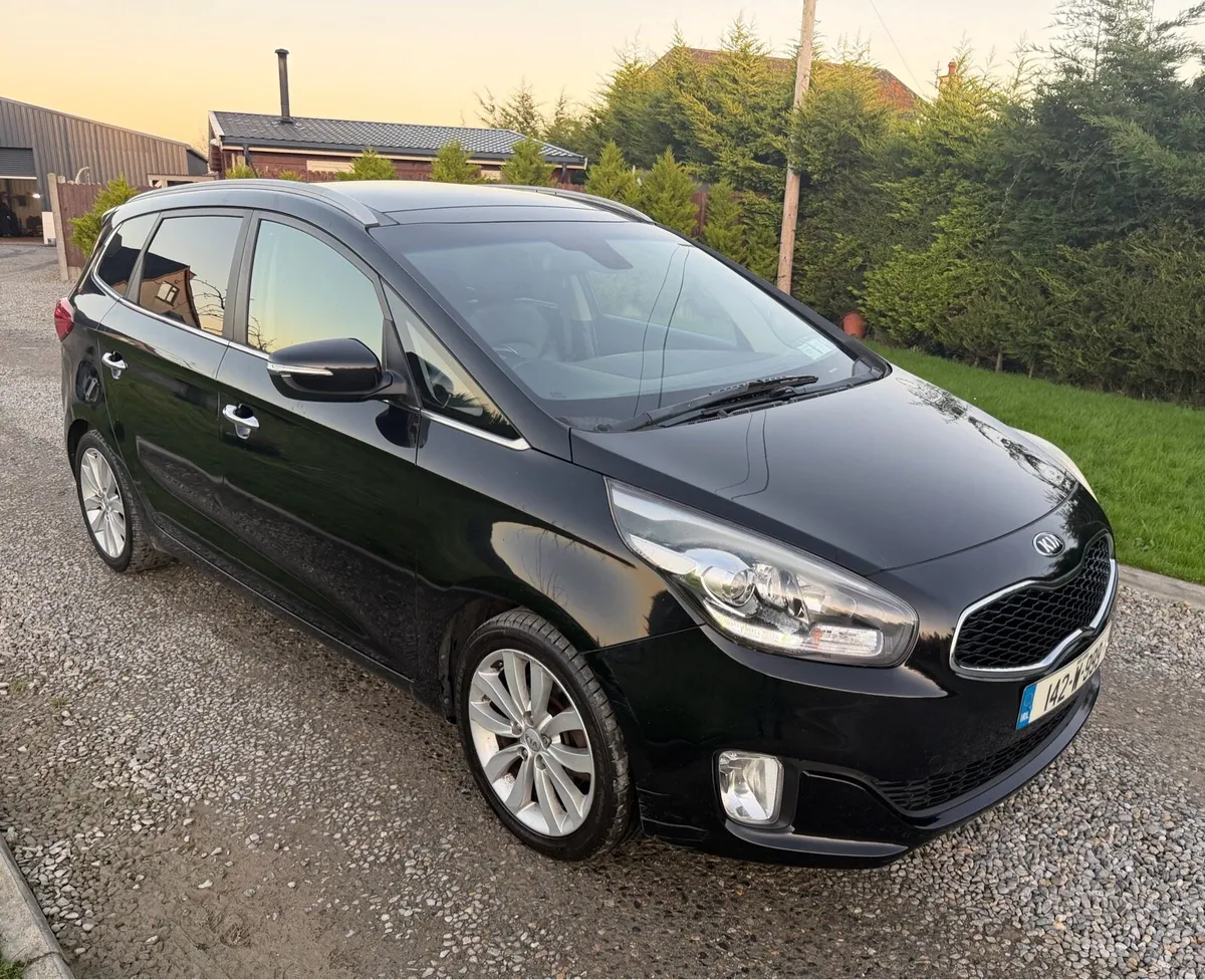 Kia Carens Taxed & Tested - Image 1