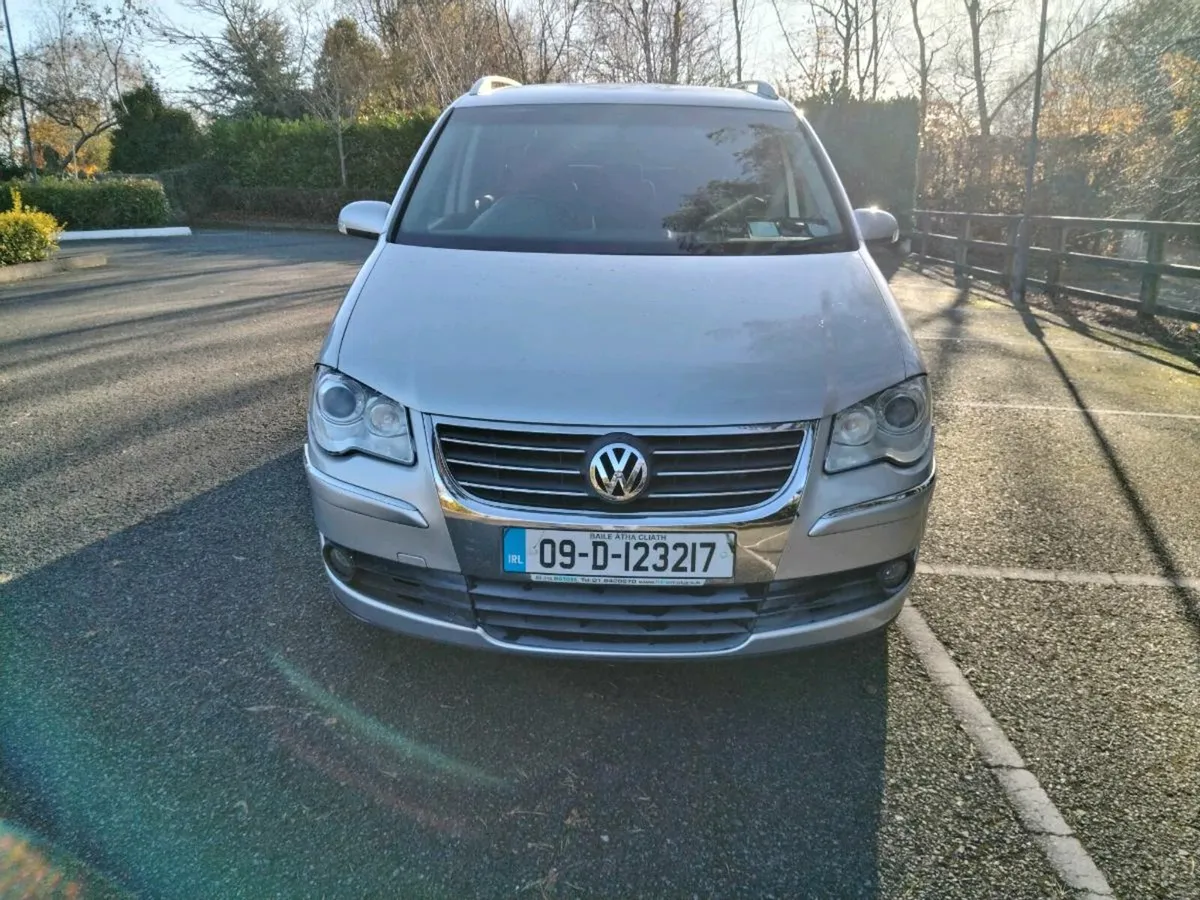 09 VW TOURAN 1.4 TSI AUTOMATIC - Image 3