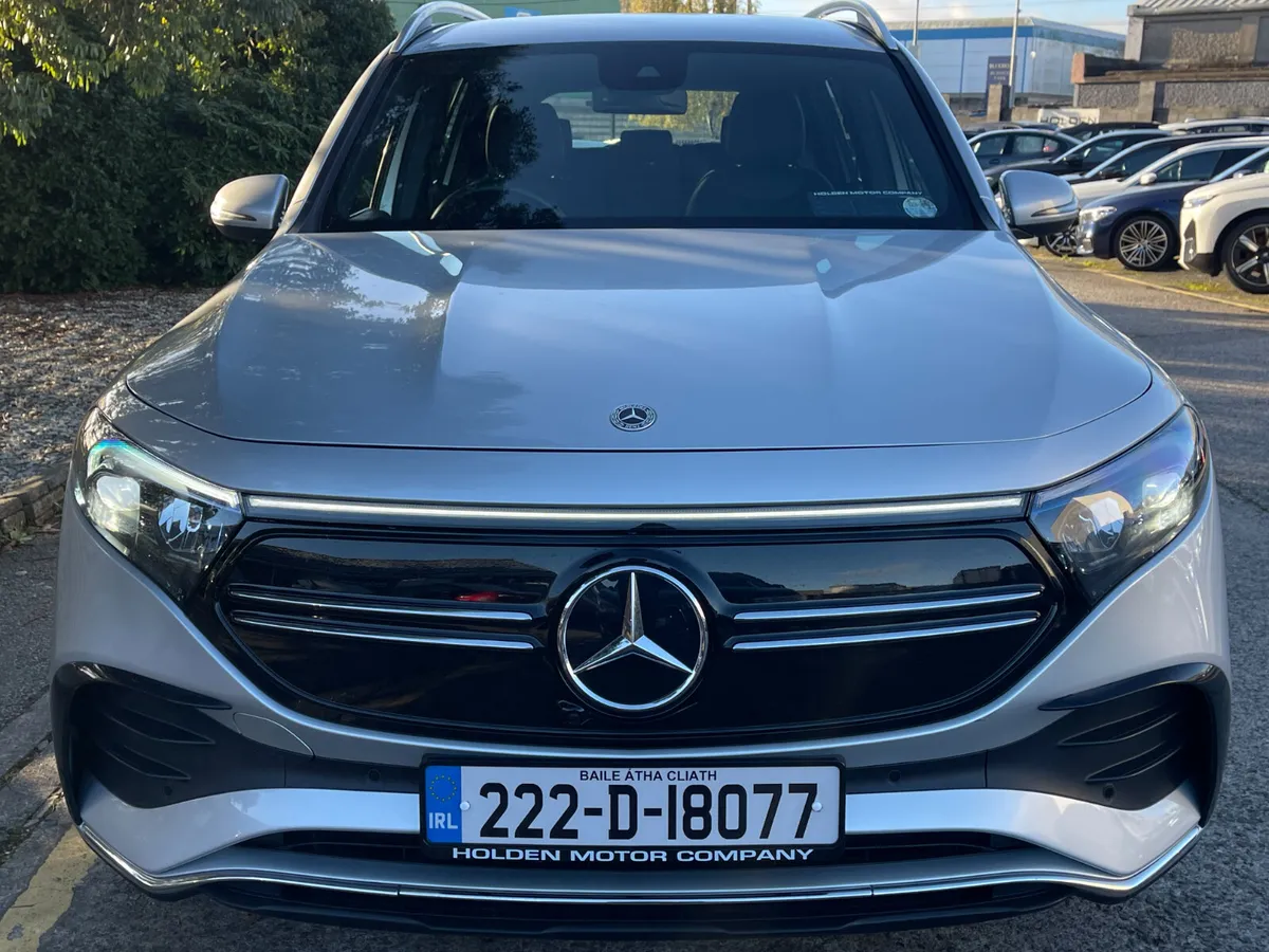 2022 Mercedes-Benz EQB..7 SEATER..AMG LINE - Image 4