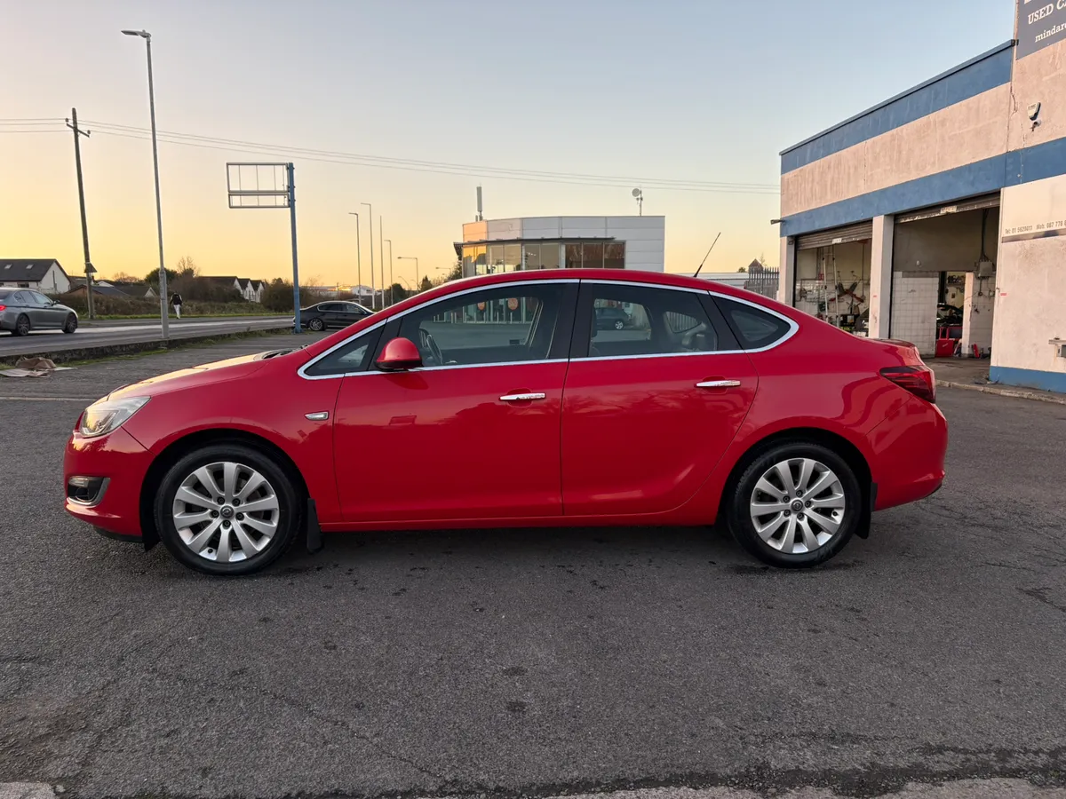 Opel Astra 2013//DIESEL//ELITE//FULL LEATHER - Image 3