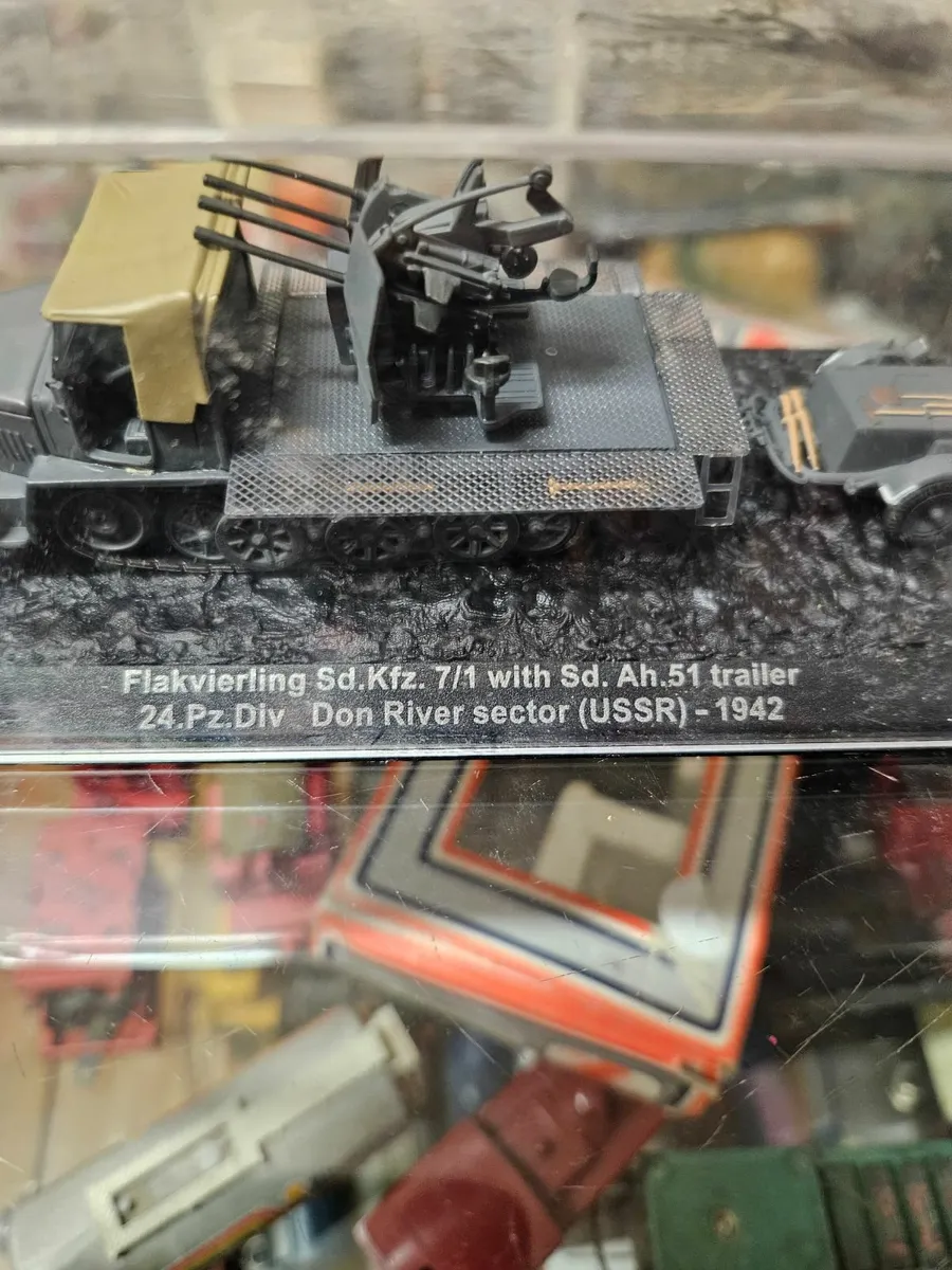 Corgi Atlas German WW2 Halftrack Anti Aircraft - Image 1
