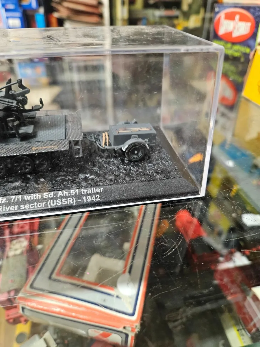Corgi Atlas German WW2 Halftrack Anti Aircraft - Image 3