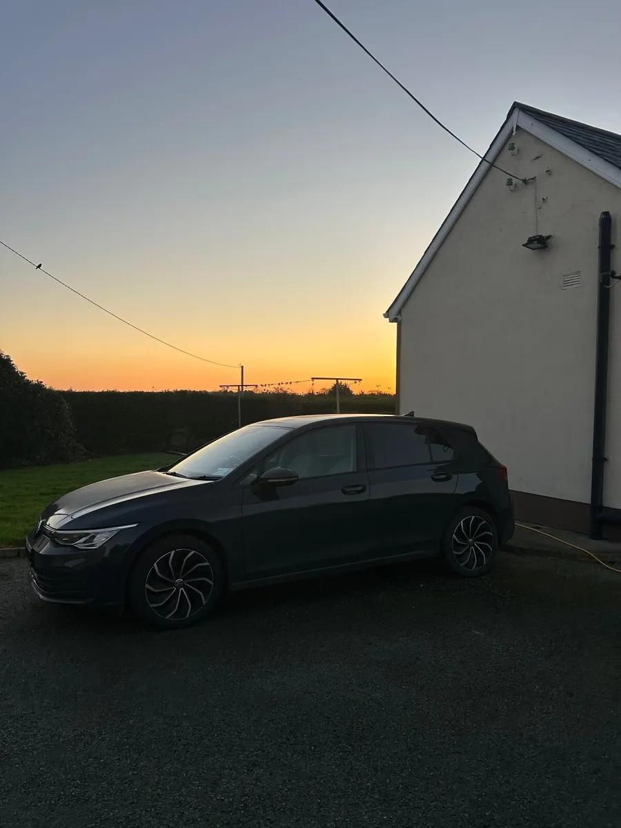 Volkswagen Golf - Image 2