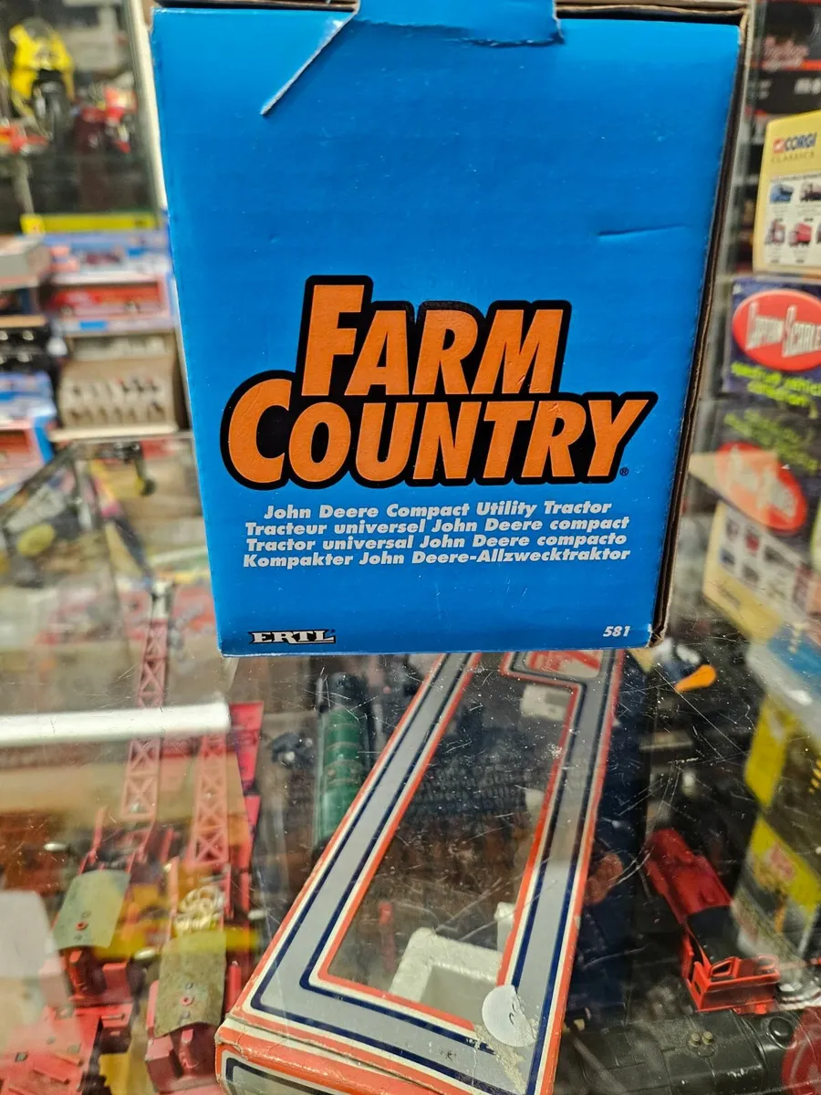 Britains ERTL John Deere Tractor 1:16 - Image 4