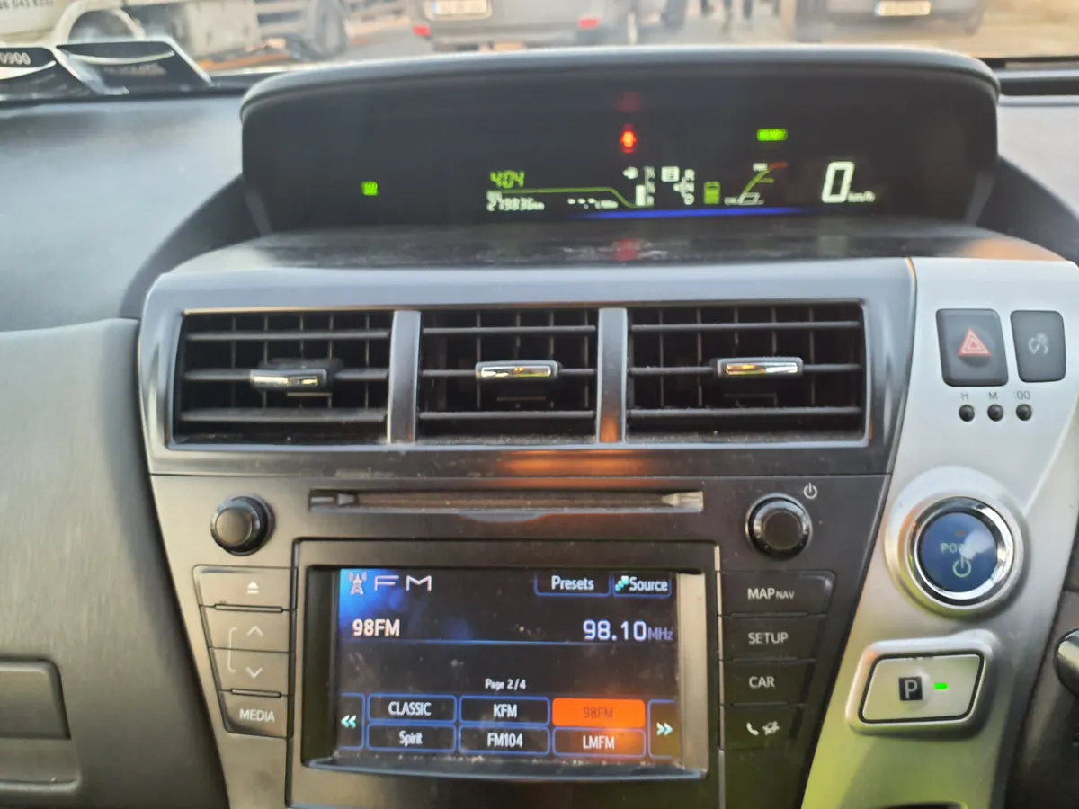 2014 Toyota Prius 7seater - Image 1