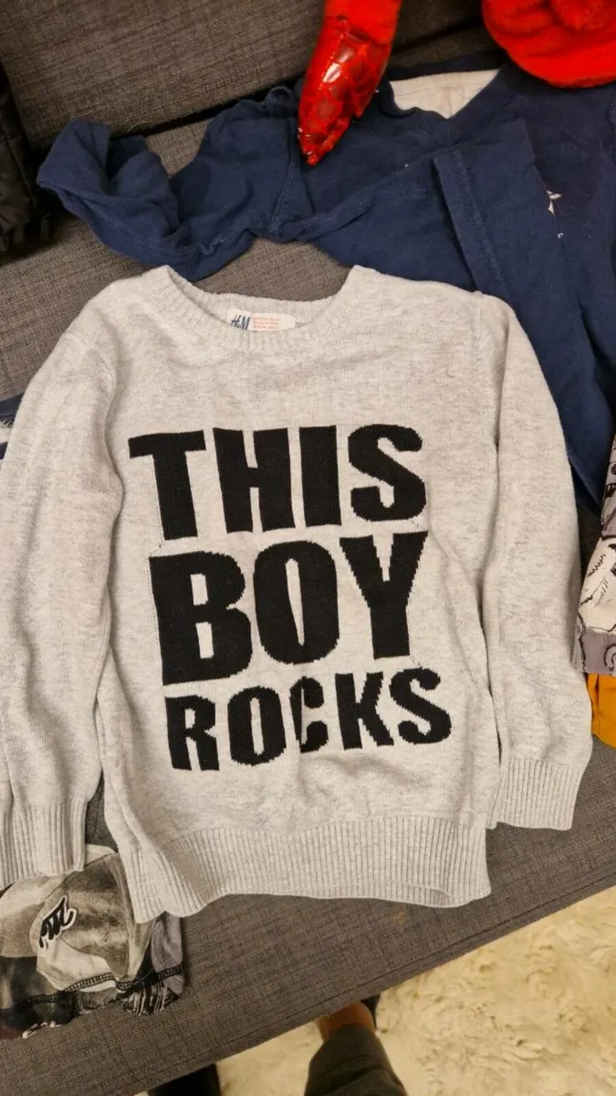 Boys 4-6 clothing bundle - Image 4