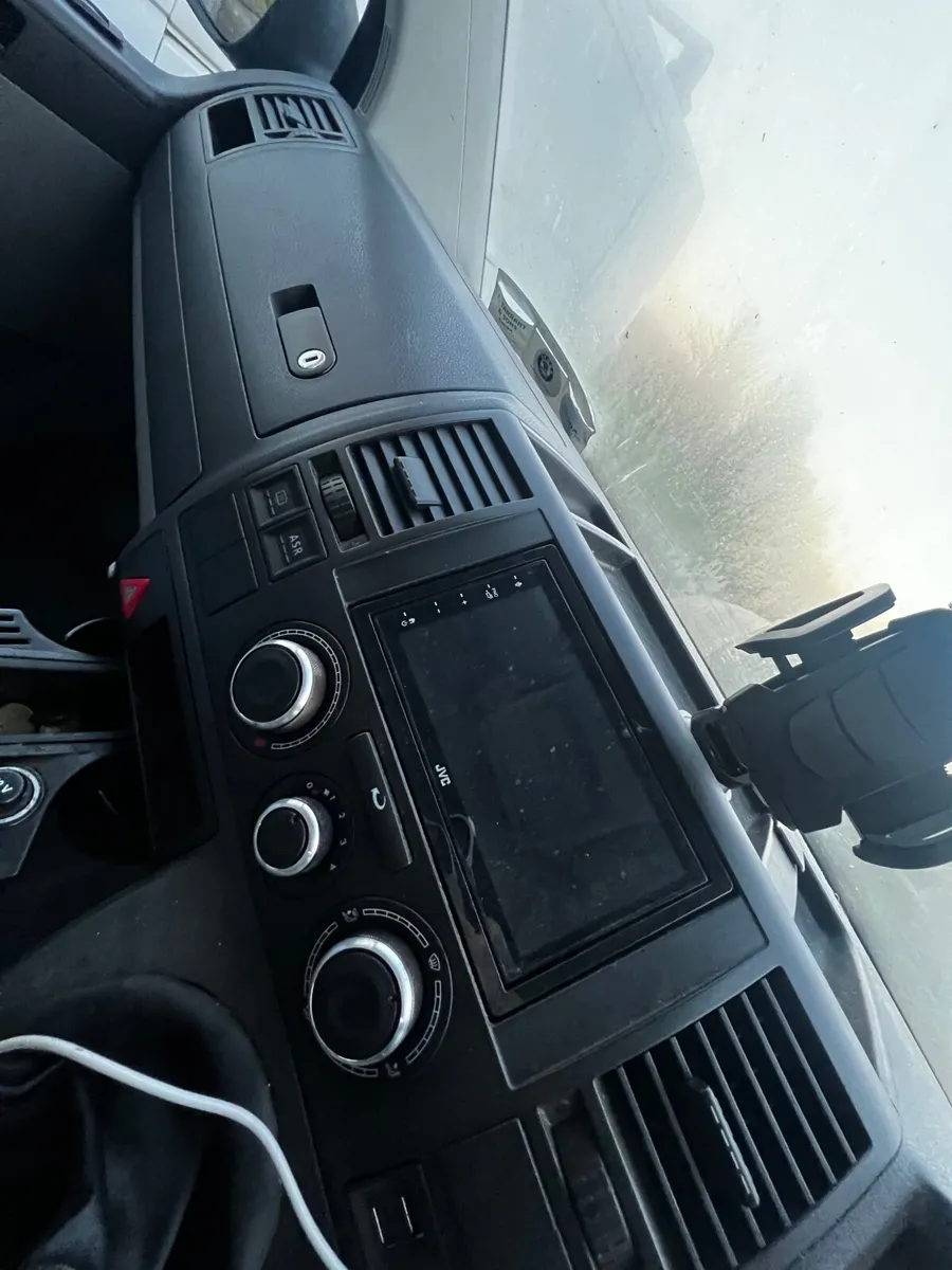 Volkswagen Other 2006 - Image 2