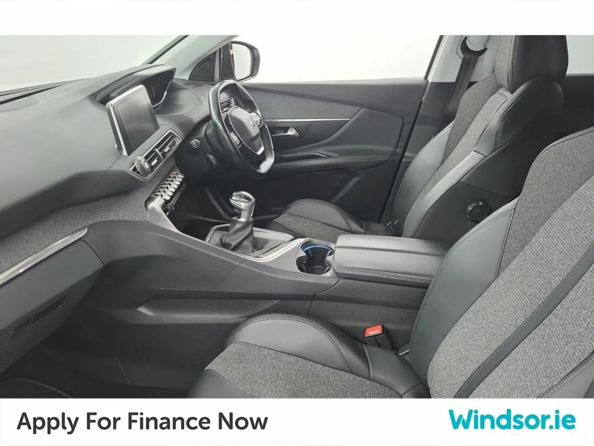 Peugeot 3008 1.5 BlueHDi 130bhp Allure - Image 4