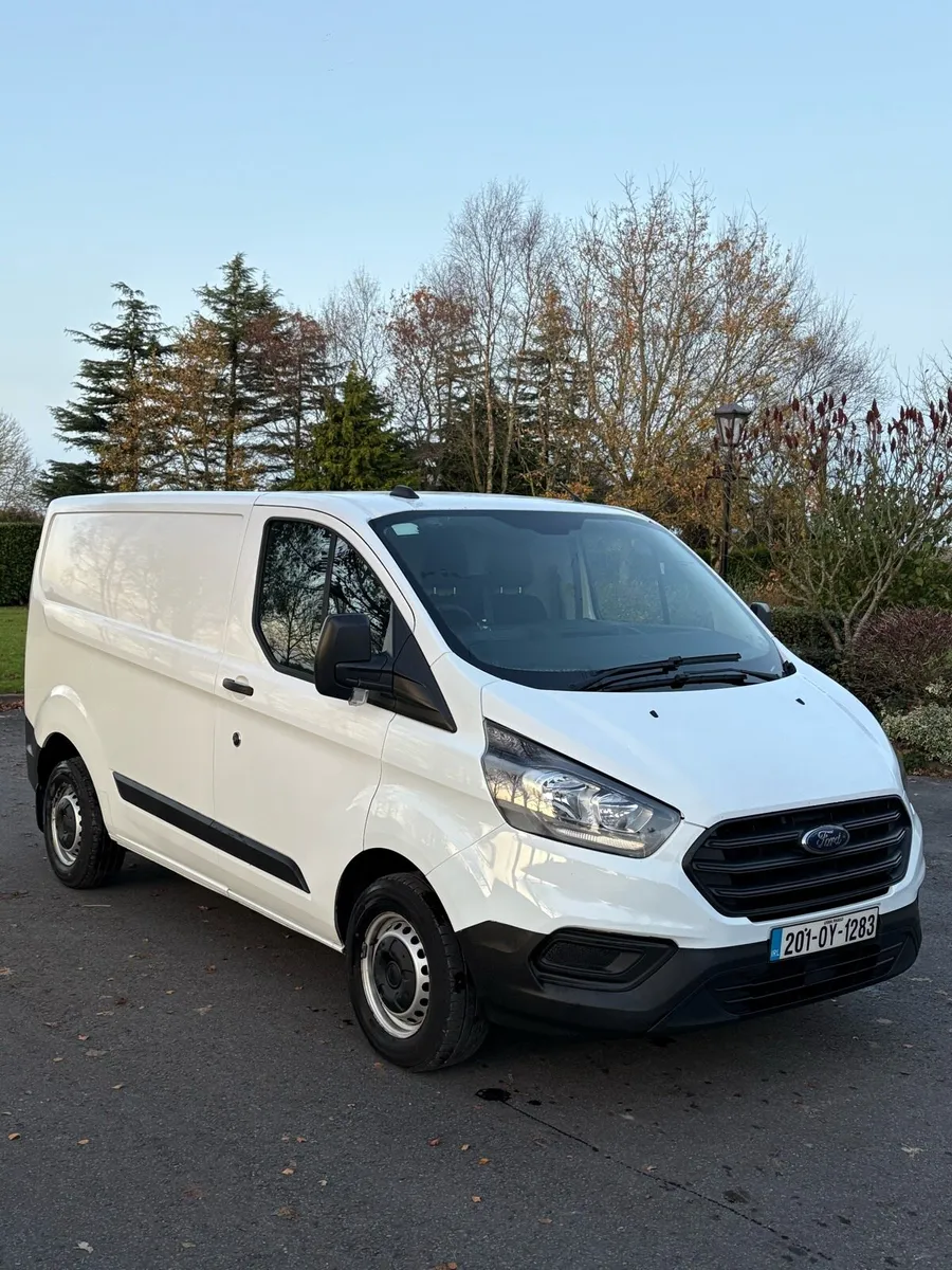 Ford Transit Custom 2.0 130 SWB New Belt - Image 1