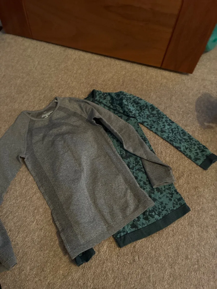 Kids ski pants & boots & skins - Image 4